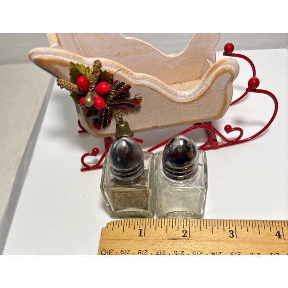 Wooden Sleigh W/ Glass Salt & Pepper Shakers Taiwan Christmas Farmhouse Vintage - Picture 9 of 10